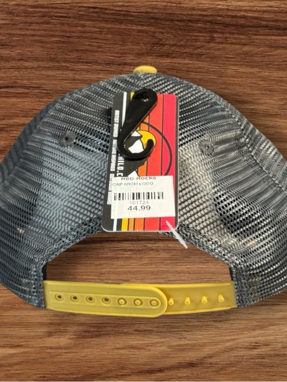 NWT a ColoradoCool Red Rocks Amphitheatre trucker hat